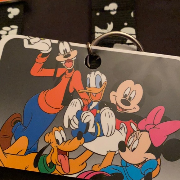 Disney-pin trading!